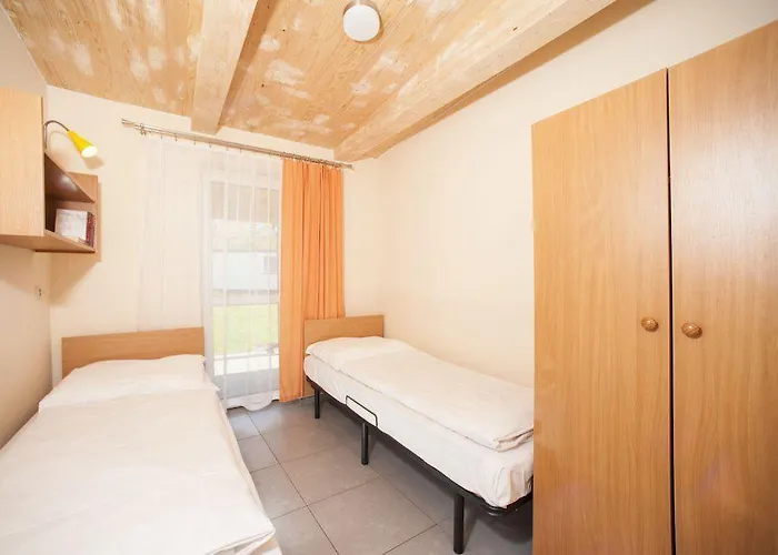 Ajna Park W Uzdrowisku Alojamento de Turismo Selvagem Kołobrzeg